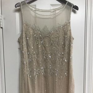 Pisarro Nights short cocktail dress